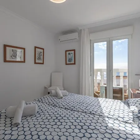 Lovely Townhouse Holiday home *